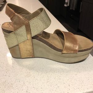 OTBT wedge shoe